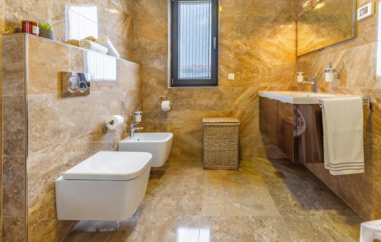 Paradiso Luxury Apartment, Apartman